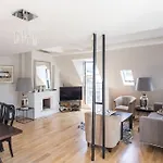 Luxury & Quiet 16 Auteuil דירה *